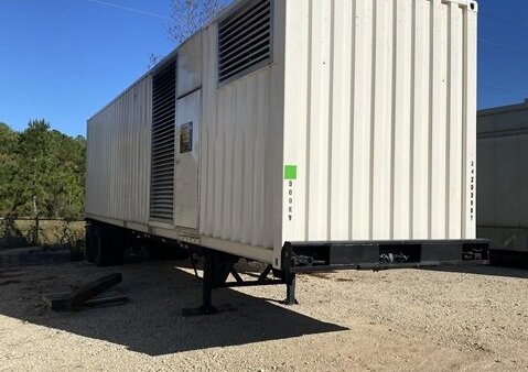 CUSTOM CATERPILLAR XQ1000 MOBILE GENERATOR