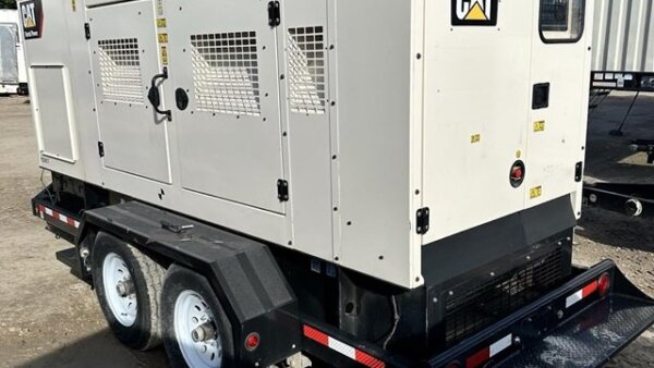 CATERPILLAR XQ230 182KW MOBILE GENERATOR