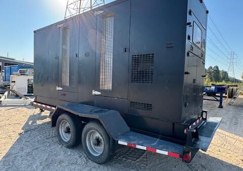 CATERPILLAR XQ400 MOBILE GENERATOR