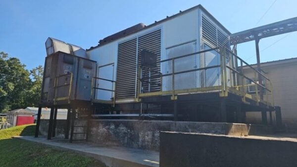 CATERPILLAR 3516C HD 2500KW STANDBY GENERATOR