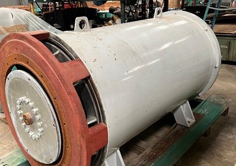 LOW HOUR MARATHON 2000KW GENERATOR END