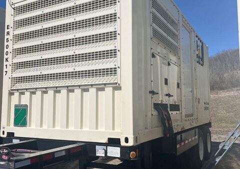 CATERPILLAR XQ500 MOBILE GENERATOR