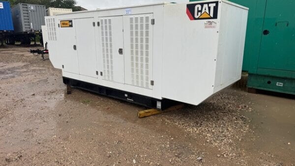 CATERPILLAR/OLYMPIAN G300LG4 270KW NATURAL GAS GENERATOR