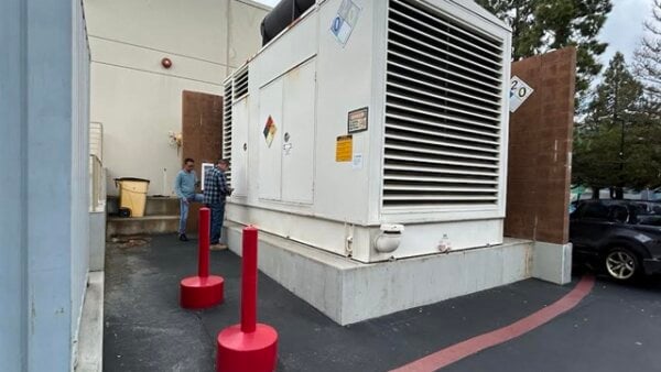CUMMINS 1000DFJD 900KW DIESEL GENERATOR