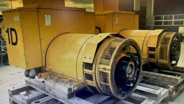 CATERPILLAR SR4B GENERATOR END