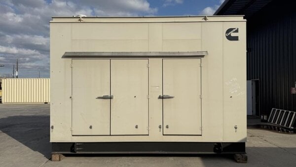 CUMMINS 500GFGB 500KW NATURAL GAS GENERATOR