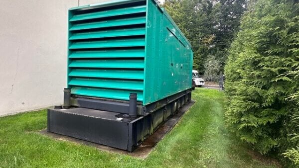CUMMINS DQCB 750KW DIESEL GENERATOR